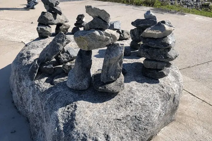 Small rock structures found along the Harbour Passage.